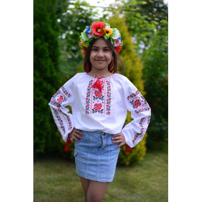 Embroidered blouse for girl "Pure Sweetness"